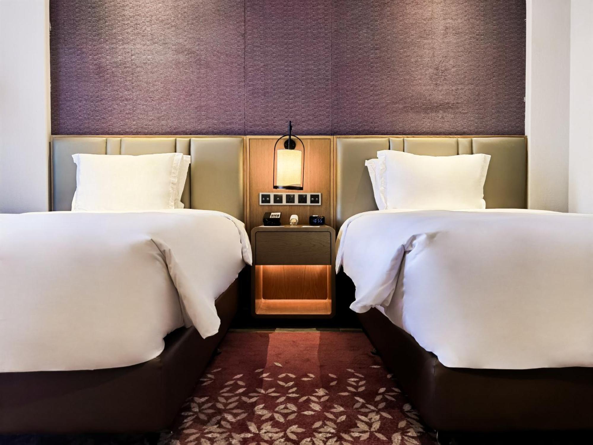 Crowne Plaza Qingdaoorientalmoviemetropolis By Ihg Hotel Exterior foto